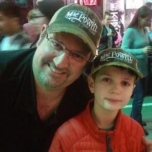 Meet your Posher, Thomas